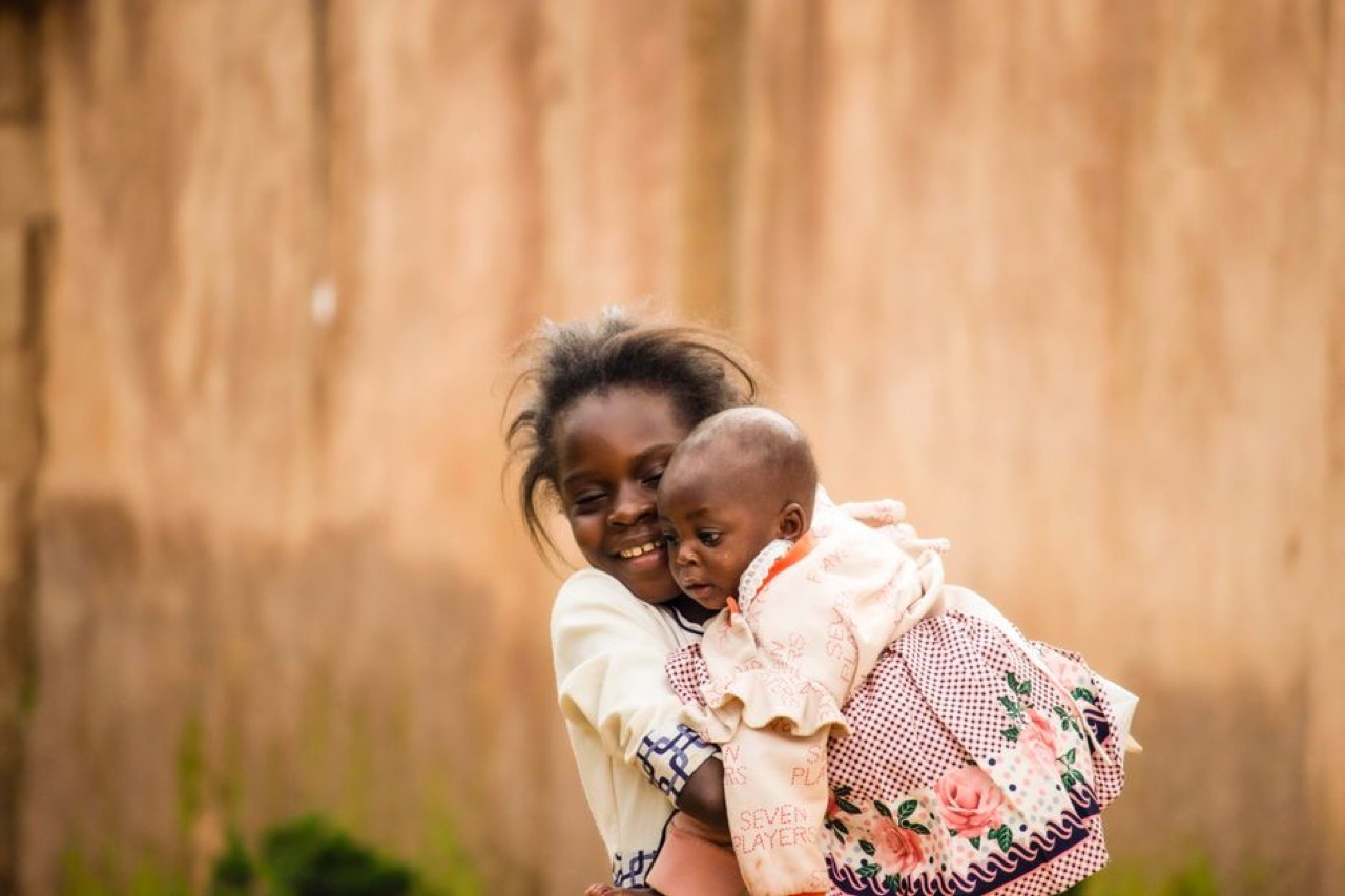 Happy african family outdoors - Best medical aid in South Africa in 2026: which fits your needs
